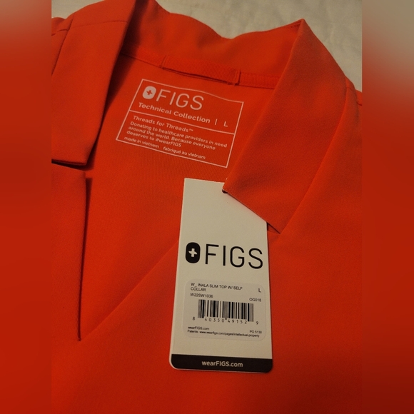 FIGS Fiery Coral Scrub Set With Matching Jacket Size L - Picture 5 of 7